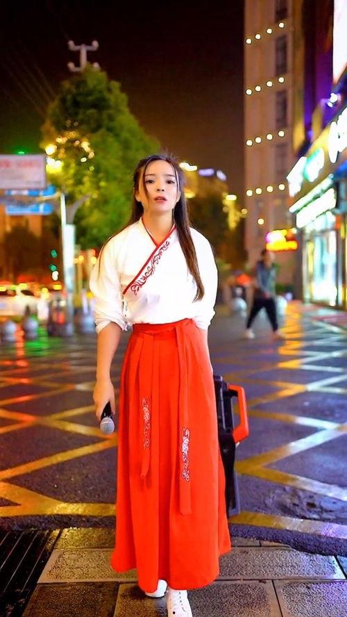 真人唱歌视频,真人演唱视频精彩瞬间回顾