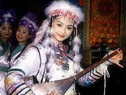 香妃引蝴蝶视频,神秘魅力引蝴蝶翩翩起舞