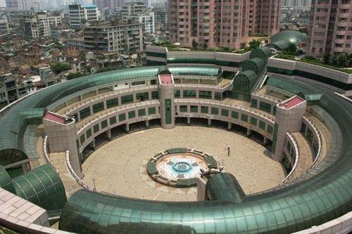 荔湾广场闹鬼视频,真相背后惊悚一幕