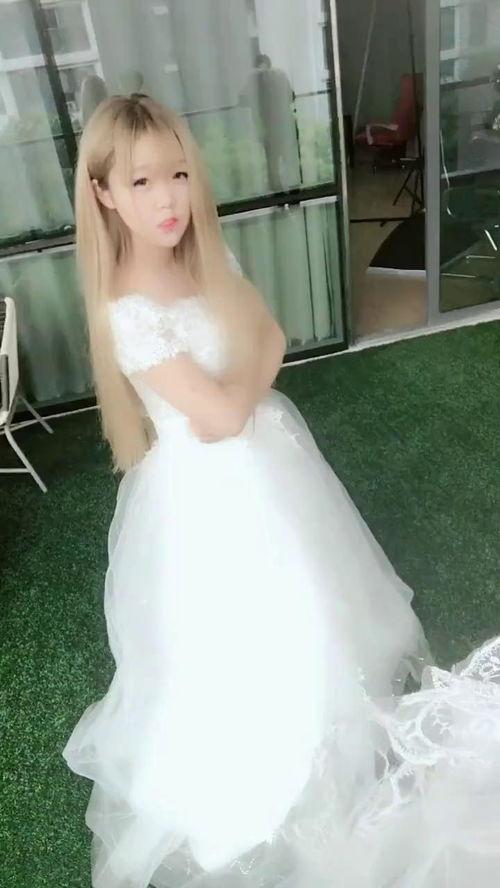 穿婚纱视频,捕捉爱情永恒的瞬间