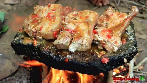 野外美食视频,跟随镜头解锁自然美味