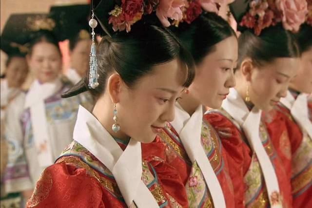 宫女打板子视频,宫女挥板子，揭秘古代宫廷刑罚之谜