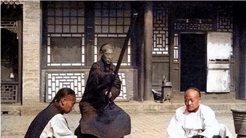 宫女打板子视频,宫女挥板子，揭秘古代宫廷刑罚之谜