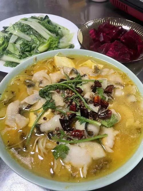 做酸菜鱼视频,酸爽开胃，制作简单，美味家常菜分享