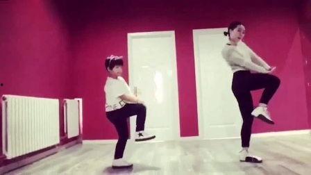 舞步教学视频,轻松掌握舞蹈技巧，跟随节奏舞动人生