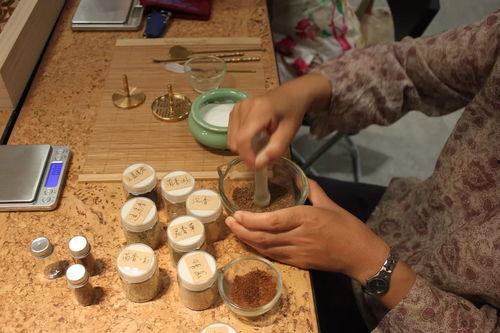 制香视频,揭秘传统制香工艺的匠心独运