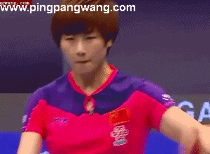 砍式发球视频教学,视频教学助力学生提升乒乓球技艺